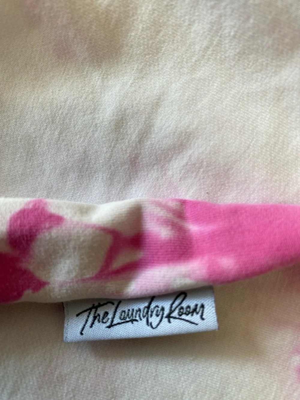 The Laundry Room White & Hot Pink Tie-Dye Bike Shorts. Size Large